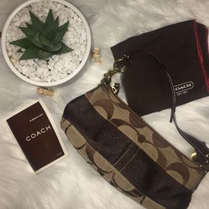 ✨AUTHENTIC✨ Coach handbag